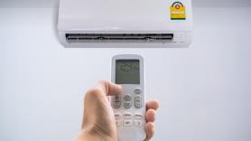Expertos en aire acondicionado responden a cuál es la dirección correcta del viento al encenderlo para que refresque más la habitación
