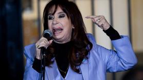 Cristina Fernández confirma que el miércoles se entregará a la justicia para quedar detenida: "No somos la derecha mafiosa que elude las órdenes judiciales"