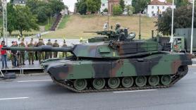 Este país de la OTAN no teme a Rusia y gasta 5.600 millones de euros por el tanque más pesado del mundo