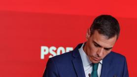 Sánchez se erige en "capitán" a la espera de sortear el iceberg con una oposición a las cuerdas de la orquesta del Titanic