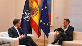 Sánchez afronta una cumbre clave de la OTAN en mitad de la parálisis ejecutiva por la trama corrupta que señala al PSOE