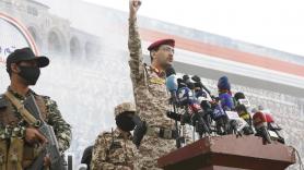 Los hutíes amenazan con atacar buques de EEUU si estos entran en la guerra contra Irán