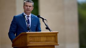 Pete Hegseth, tras los ataques de EEUU contra Irán: "Hemos devastado el programa nuclear iraní"