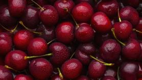 Un frutero destapa qué tres cosas mirar en las cerezas para detectar las buenas a simple vista