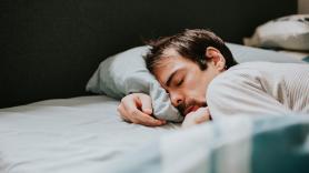 España pierde el trono con la siesta: en un país asiático es 'obligatoria' desde hace siglos