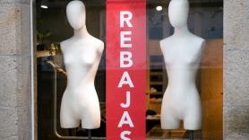 La causa que pasa desapercibida y que hace que te gastes de más en las rebajas