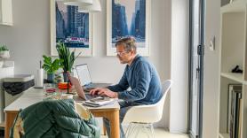 Una empresa española pone fin al teletrabajo y la decisión de su plantilla llega hasta a los medios franceses