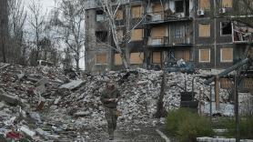 Un experto militar habla claro sobre las zonas más infernales de la guerra con Putin: "Está perdiendo el ritmo de la ofensiva"