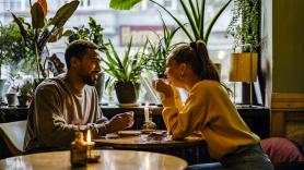 Una británica escucha una expresión en un restaurante de España que solo aquí se podría entender: la primera vez alucinó