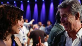 El PP abre su congreso con imágenes de Cerdán, Koldo, Ábalos y Sánchez
