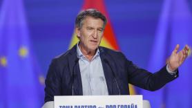 Feijóo se compromete a un gobierno limpio y en solitario, pero sin renunciar a acuerdos con Vox: "O Sánchez o yo"