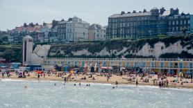 Nombran al país europeo con las peores playas y las comparaciones con España surgen en tiempo récord