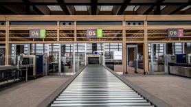 Un incendio obliga a cerrar el aeropuerto de Marsella y a confinar parte de la ciudad