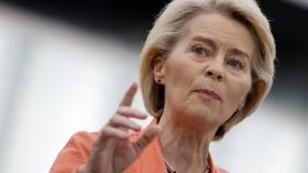 Von der Leyen acusa a los impulsores de su moción de censura de mentir y pide unidad a los proeuropeos