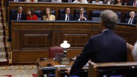Sánchez acusa a Feijóo de meter una "cláusula Quirón" en la ponencia del PP para "amnistiar" al novio de Ayuso
