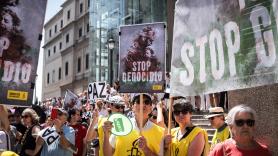 El movimiento PararLaGuerra.es recorre las calles de Madrid para pedir "el fin del genocidio en Palestina"