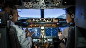 Un piloto comercial habla de su salario y la cantidad puede generar turbulencias a más de uno