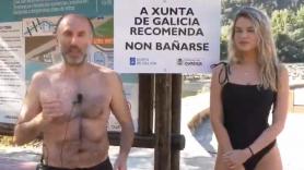 Al más puro estilo Fraga y en contra de las recomendaciones: el surrealista vídeo del alcalde de Ourense en unas termas