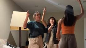 Unas amigas treintañeras se graban de fiesta y los comentarios son para no parar de reír ni un segundo