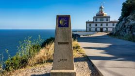 El amor por Galicia de dos amigos catalanes les lleva a luchar porque el Camino de Santiago pase oficialmente por su ciudad