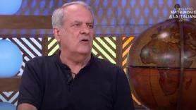 Javier Aroca exprime el asunto de los currículums de políticos y acaba con una chocante descripción de Ayuso y Moreno Bonilla