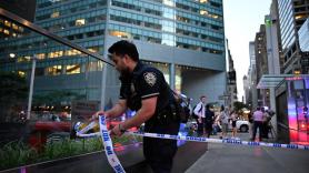 Al menos cuatro muertos, incluido el autor, en el tiroteo de un rascacielos de Nueva York