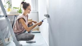 Crean la pintura que imita al sudor para enfriar la habitación y reducir la factura de la luz hasta un 40%