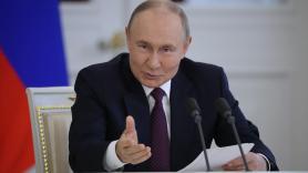 Putin abre la puerta a negociar con Ucrania mientras exhibe su nuevo misil hipersónico y Zelenski le contesta inmediatamente