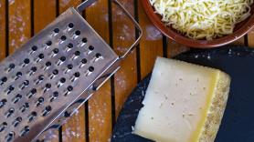 El rallador de queso es un tesoro en tus manos con muchas más funciones que las muy conocidas
