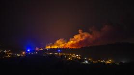 España combate varios incendios mientras Galicia, con cinco activos, supera las 1.300 hectáreas quemadas