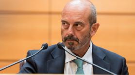 El currículum de Pedro Rollán (PP), cuarta autoridad del Estado, también en entredicho