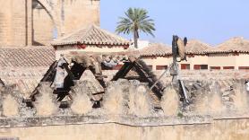 Balance de daños en la Mezquita de Córdoba tras el incendio: el fuego afectó a unos 25 metros cuadrados