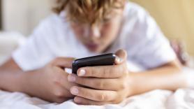 Ni rechazo ni mala educación: este es el motivo por el que los adolescentes no te contestan al móvil