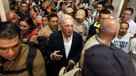 La justicia de Colombia ordena la libertad inmediata del expresidente Álvaro Uribe