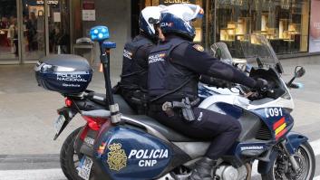 La Justicia española confirma la incompatibilidad de ser policía nacional y actor porno