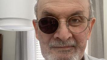 Salman Rushdie reaparece tras el ataque y confiesa que se siente incapaz de escribir