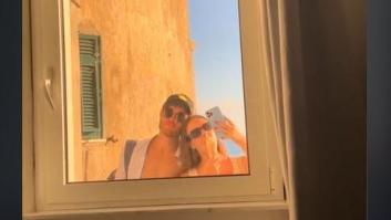 La ventana de un piso de Airbnb en Italia se ha convertido en un auténtico espejo para turistas