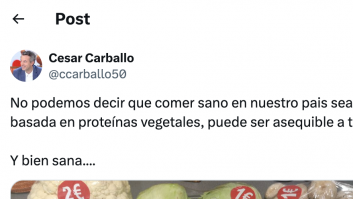 César Carballo pone este tuit, muestra la fruta que ha comprado y a qué precio y da mucho que hablar