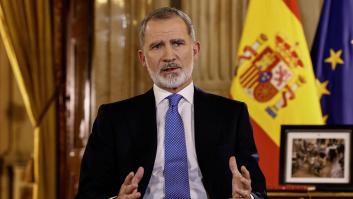 Una experta en comunicación no verbal se fija en dos detalles tras el discurso del rey: "Ninguna corona europea lo hace"