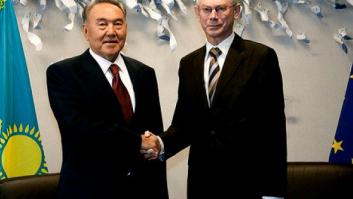 Perfiles oscuros (I): Amigo Nazarbáyev, rey de Kazajistán