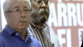 PSOE y sindicatos hacen frente común contra la retirada de los 400 euros a los parados de larga duración