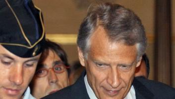 El ex primer ministro francés Dominique de Villepin, en libertad tras siete horas de interrogatorio