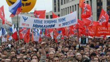 Miles de rusos piden en Moscú la dimisión del presidente, Vladimir Putin