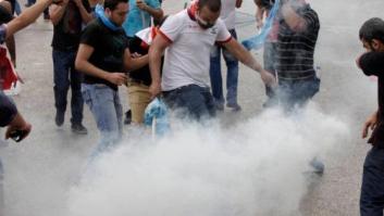 Enfrentamientos entre Policía y manifestantes en Beirut tras el funeral del jefe de inteligencia asesinado