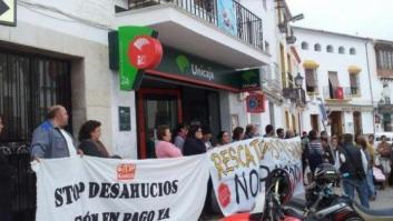 Un hombre acuciado por las deudas económicas se quitó la vida este sábado en Málaga