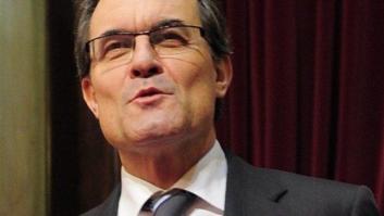 Artur Mas, investido como presidente de la Generalitat de Cataluña con los votos de CiU y ERC