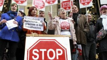 El PSOE propone la dación en pago y suspender durante 3 años la ejecución de desahucios