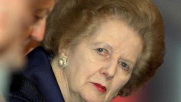 Margaret Thatcher abandona el hospital tras la operación para extirparle un tumor