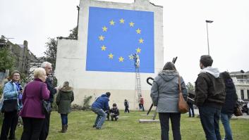 Banksy se atreve por vez primera a pintar el Brexit
