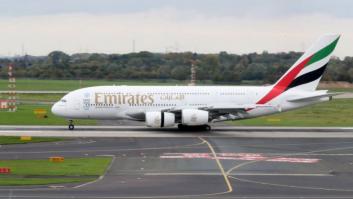 Emirates busca tripulantes de cabina en Barcelona, Santiago y Granada